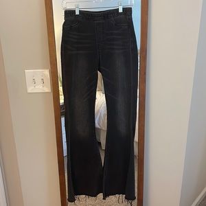 BlankNYC x Threads flare pants